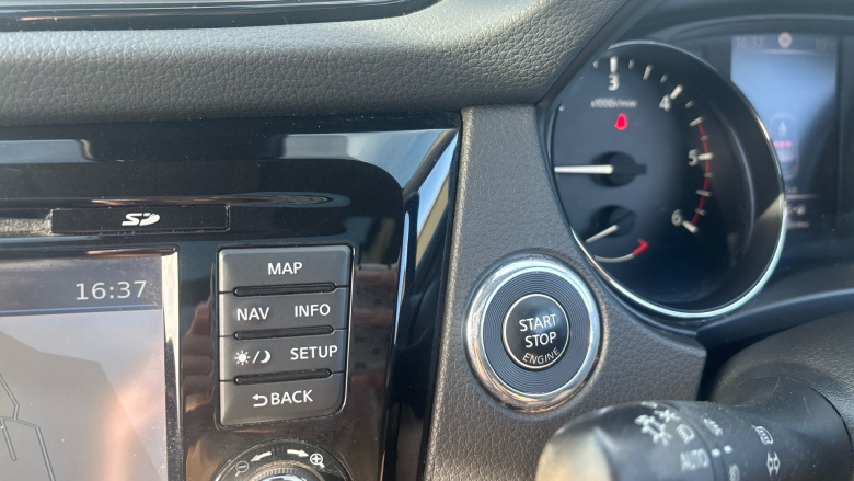 Nissan X-Trail 1.7 dCi Tekna 5dr 4WD Diesel Station Wagon